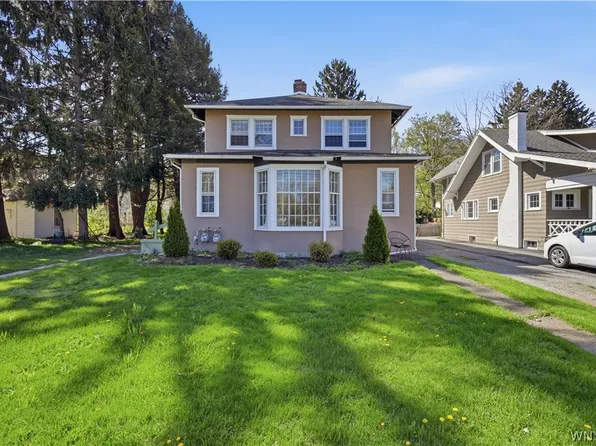 102 Prospect Ave, Hamburg, NY 14075