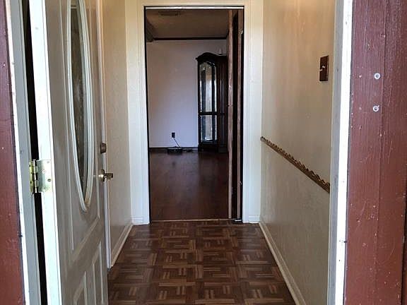 2nd image of 5012 Fairdale St