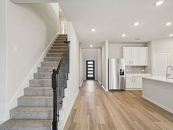 7th image of this home
