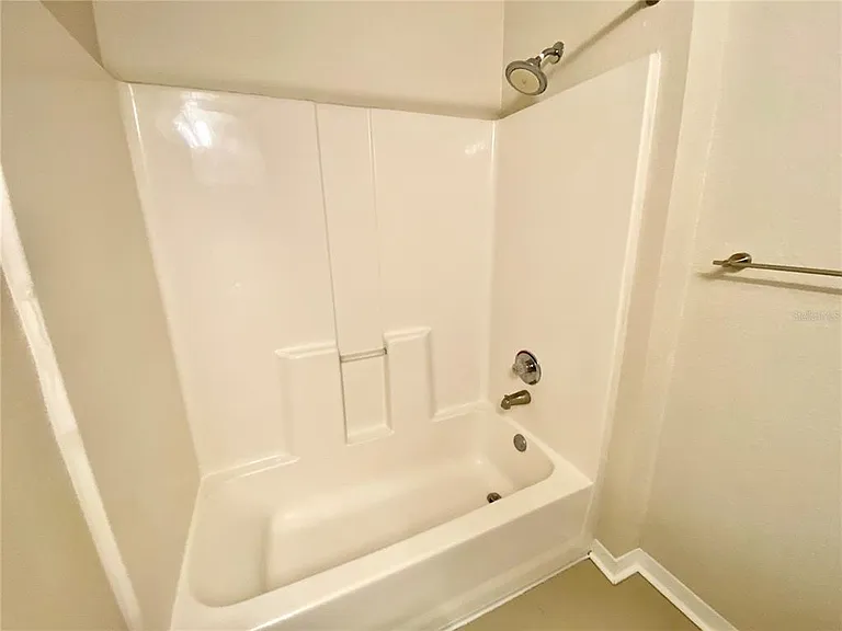 5467 Vineland Rd #6301 — Photo 28