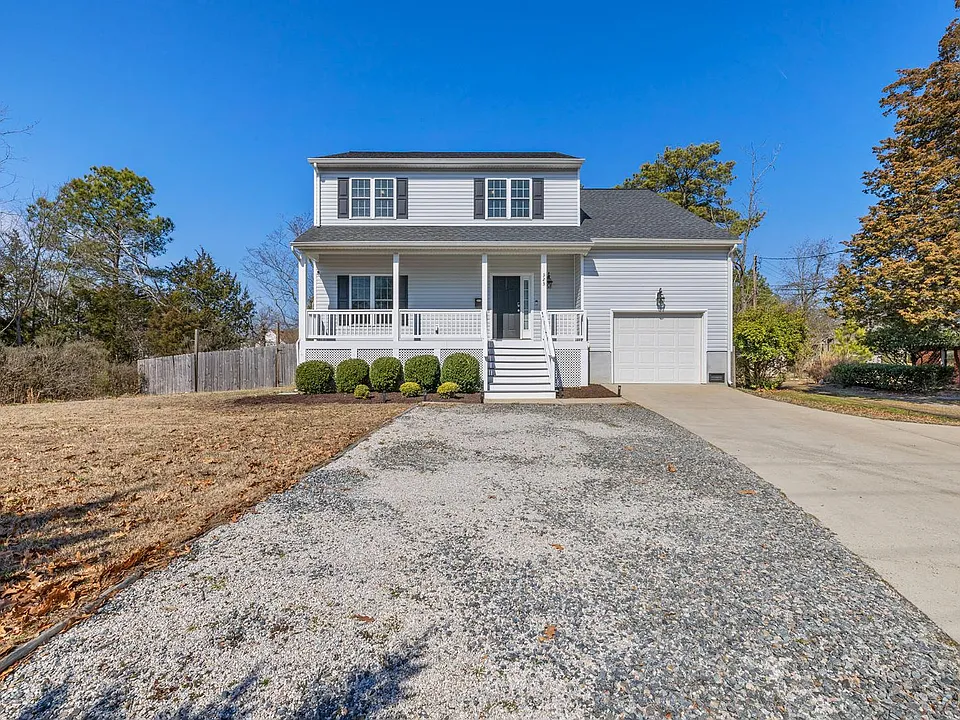 323 Fox Hill Rd