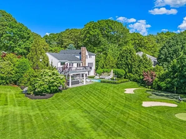 96 Blydenburgh Road, Centereach, NY 11720