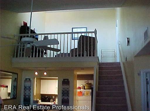 2nd image of 704 Rue Marseille