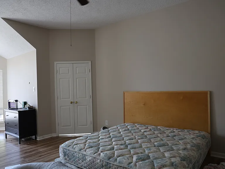 4323 Lakeside Meadow Dr — Photo 6