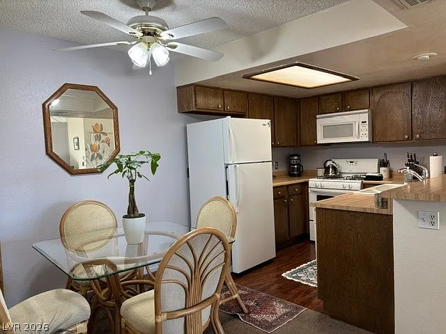 3730 Desert Marina Dr #16 — Photo 13