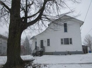 305 W Silver St, Reading, MI 49274