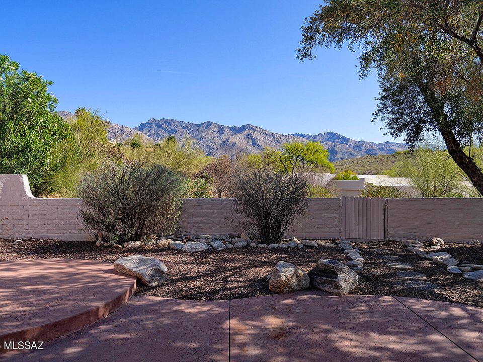 1st image of 5040 N Camino De La Cumbre