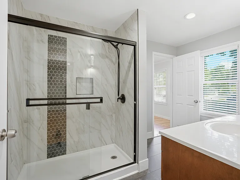 302 Yerkes St — Photo 21