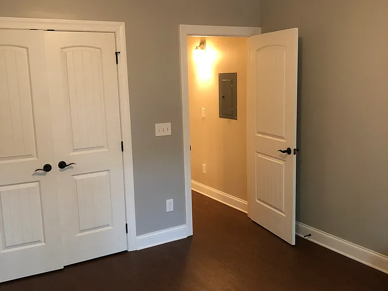 3506 Woodland Dr NW — Photo 12