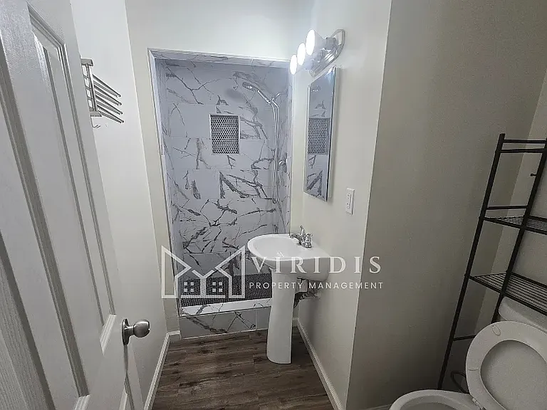 2312 Castro Ln — Photo 3