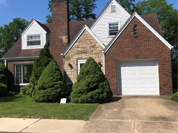 300 Radisson Rd, Pittsburgh, PA 15227