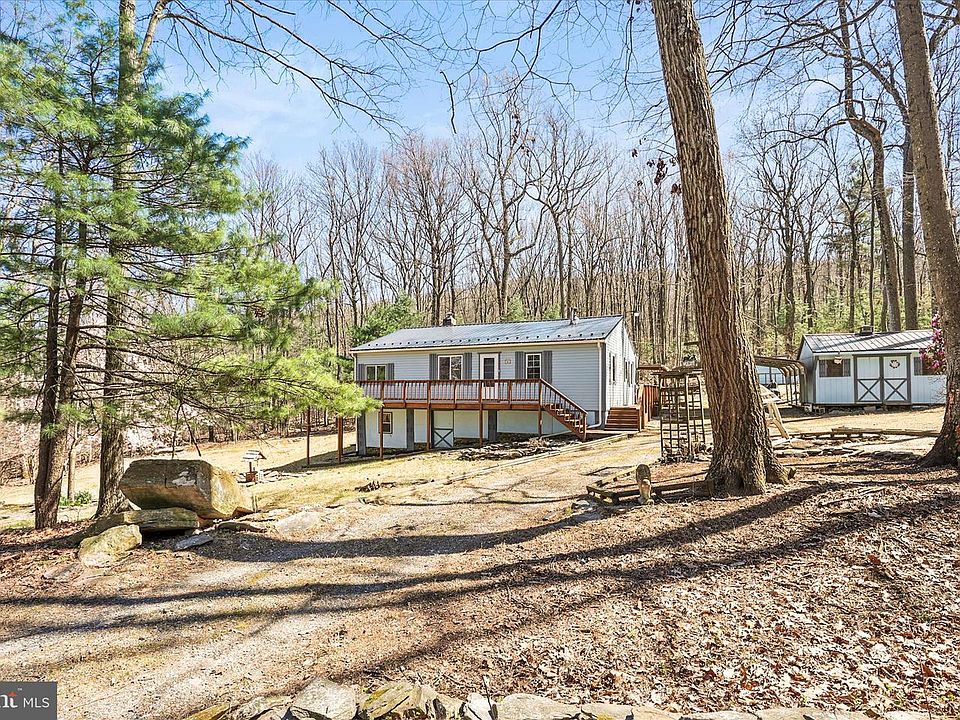 1st image of 120 Timber Ln