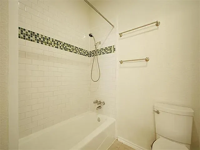 3011 Fruth St #301 — Photo 29