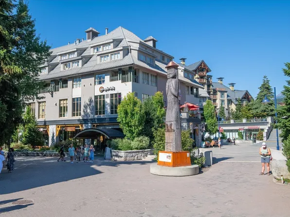4295 Blackcomb Way #424, Whistler, BC V8E 0X2