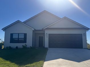 105 Hidden Treasure Dr, Georgetown, KY 40324