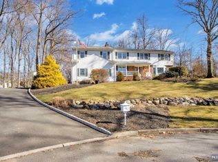 518 High Rd, River Vale, NJ 07675