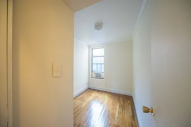 Rented by Platinum Properties