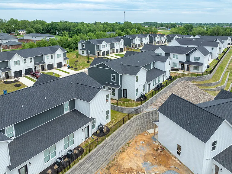 Buffalo Ridge Townhomes — Photo 31