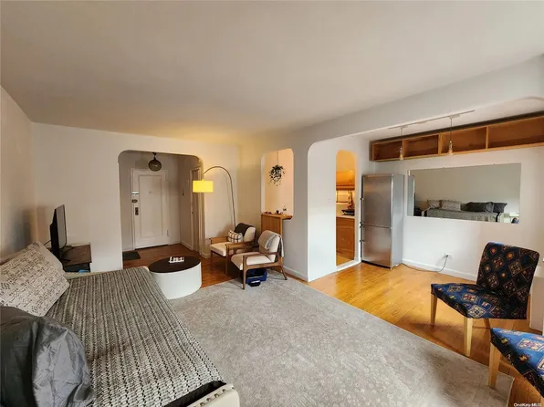 123-25 82nd Avenue #5T, Kew Gardens, NY 11415