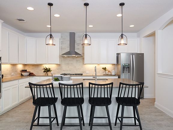 Spacious Open Island Kitchen