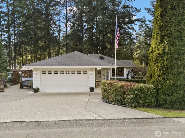 14002 51st Avenue NW, Gig Harbor, WA 98332