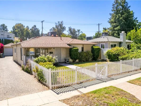 5238 Comercio Ave, Woodland Hills, CA 91364