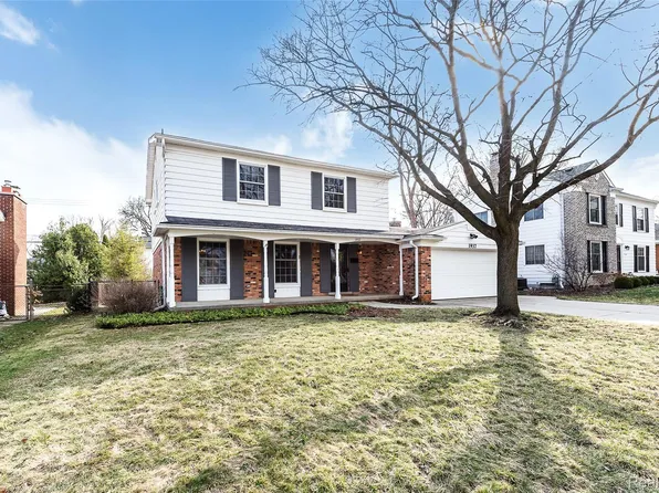 1937 Alhambra Dr, Ann Arbor, MI 48103