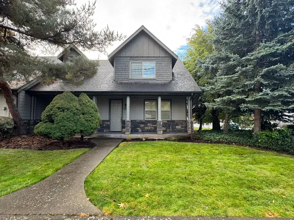 1746 Minda Dr, Eugene, OR 97401