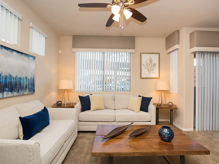 1b1 751 SQFT 1 Bed 1 Bath