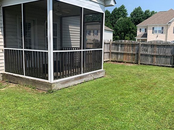 2nd image of 2101 Dovedale Drive #A