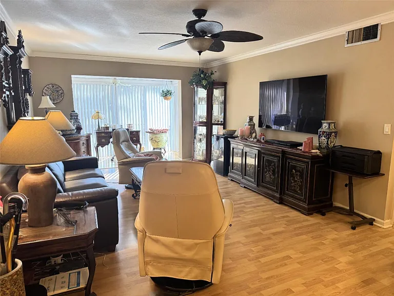 6219 Bay Club Dr #3 — Photo 6