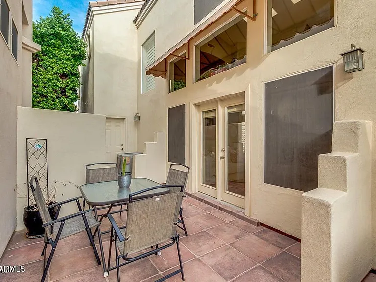 1139 E Frye Rd — Photo 14