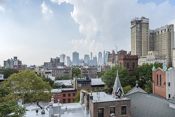 Rented by Bold New York | media 23