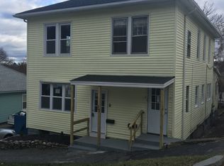 17 Ellsmere St, Worcester, MA 01604