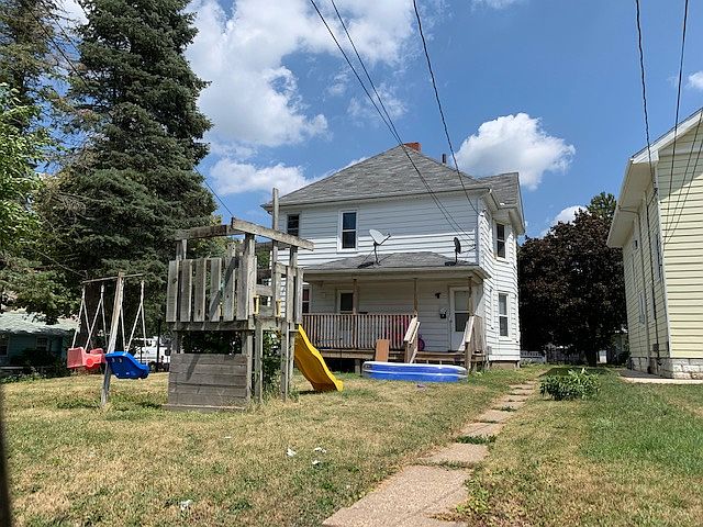 2nd image of 1801 17th St