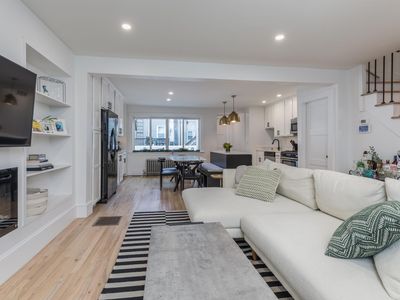 8 Loring St, South Boston, MA, 02127