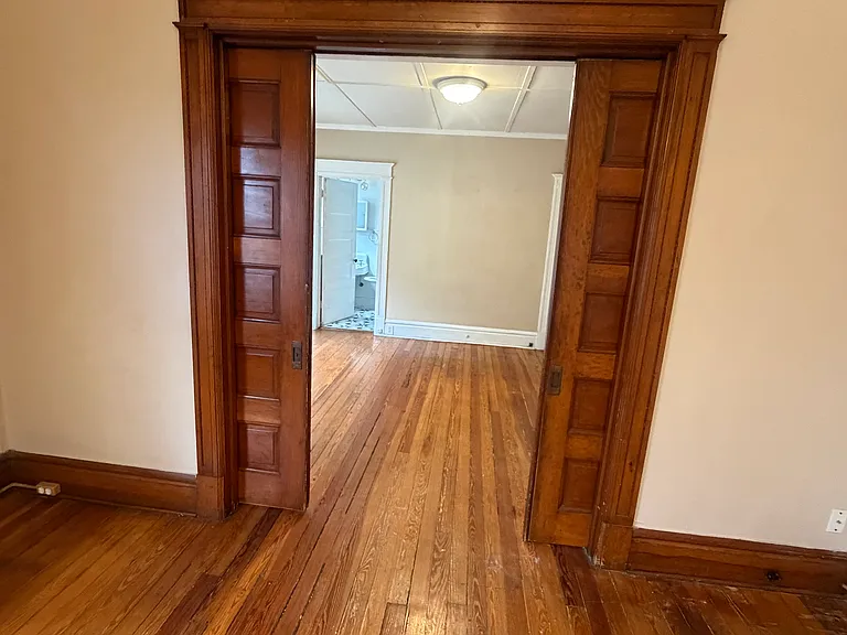 725 N Cascade Ave #2 — Photo 7
