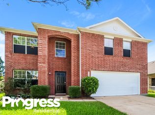 3104 Centennial Village Dr, Pearland, TX 77584