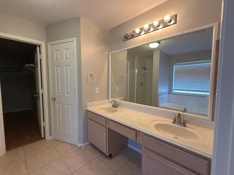 14431 Andrea Way Ln — Photo 14