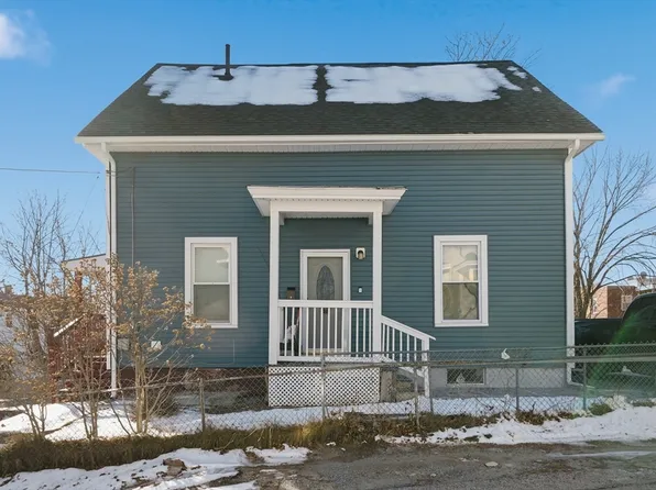 5 Ripley Pl, Worcester, MA 01610