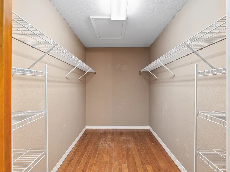 1194 NE 155th Ct — Photo 4