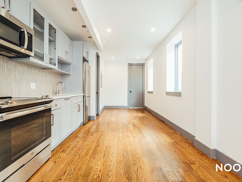 1st image of 1014 Carroll St #C2