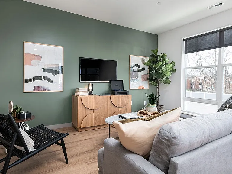 One30 at Stonegate — Photo 10