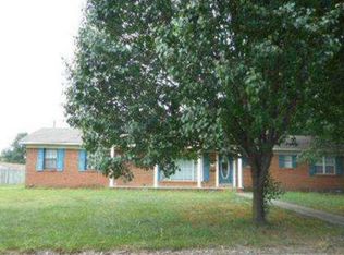 302 Mildred Dr E, Wynne, AR 72396