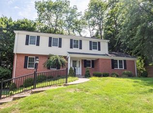 127 Laurelwood Dr, Pittsburgh, PA