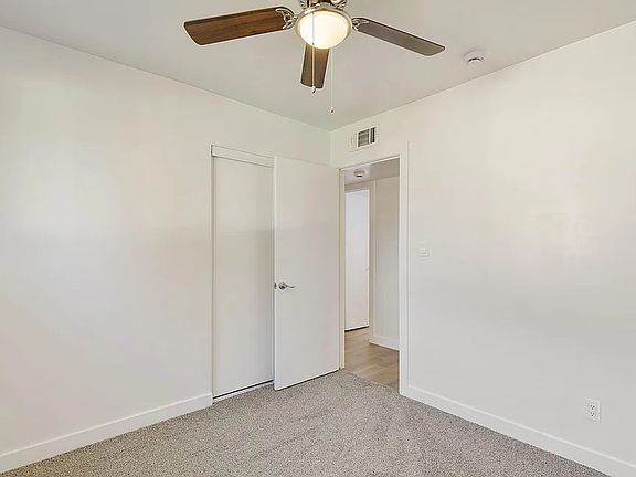 5th image of 4713 S Clark Dr
