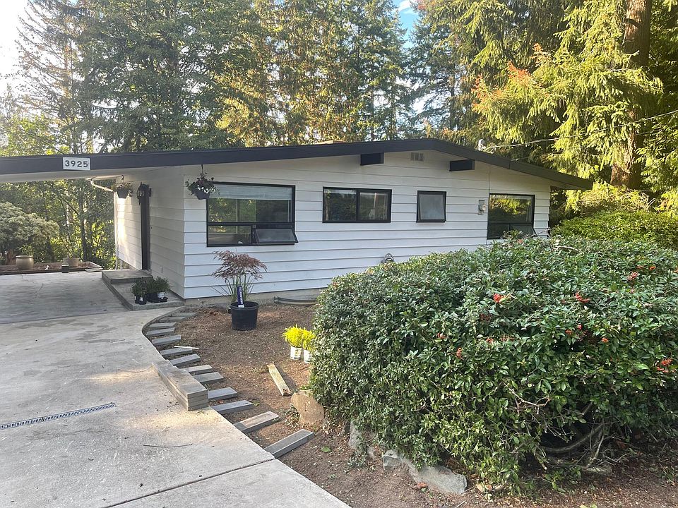 1st image of 3925 151st Ave SE
