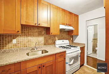 Rented by Bond New York