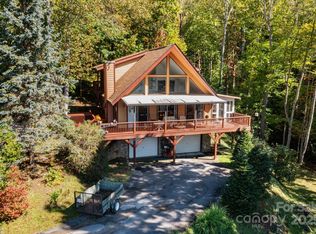 43 Herron Ln, Maggie Valley, NC 28751
