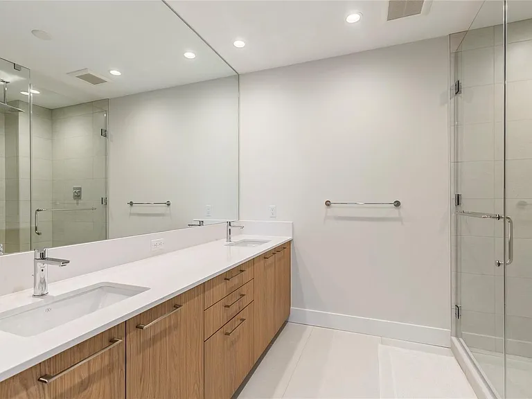 275 1st Ave S #1708 — Photo 15
